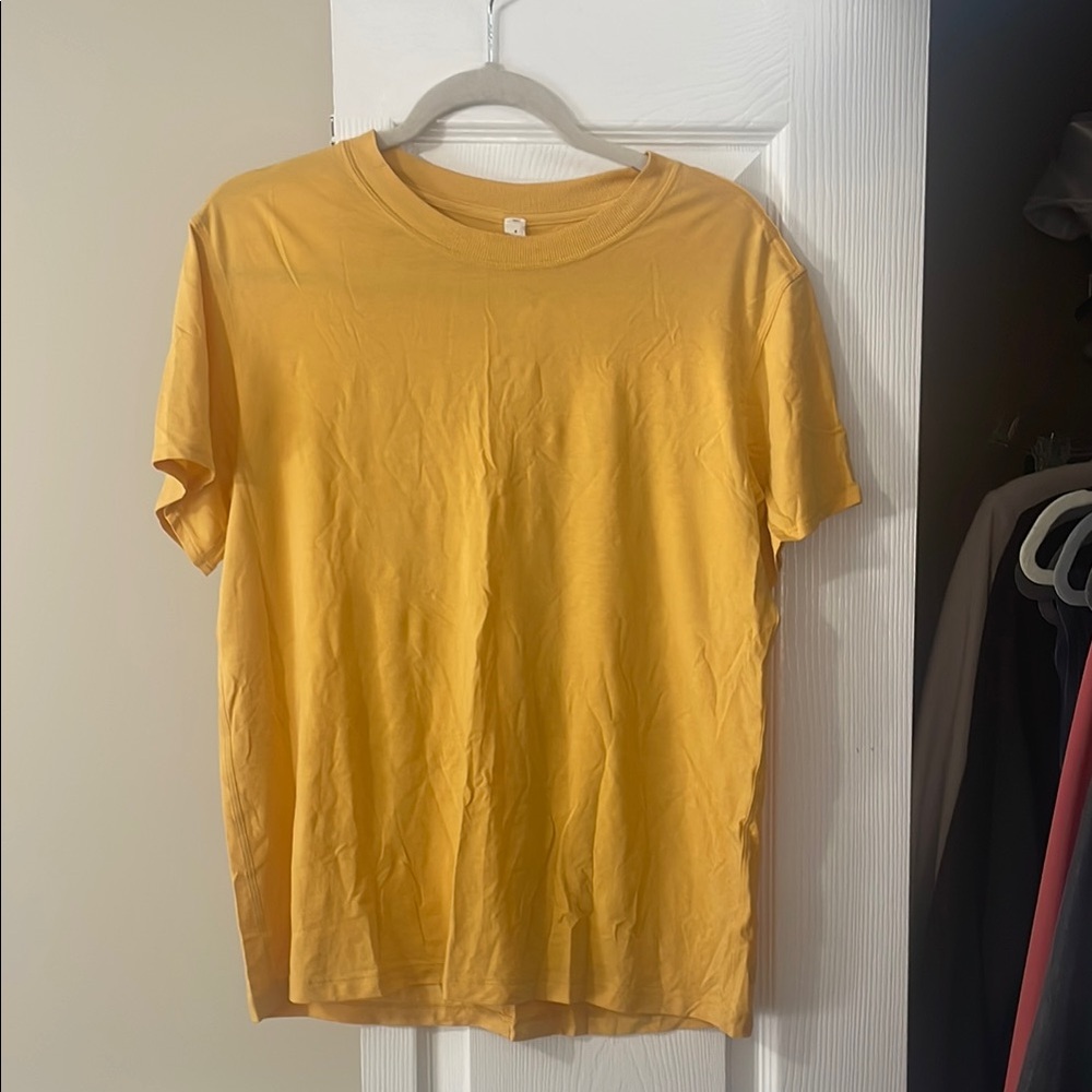 Lululemon All Yours Tshirt Size 4